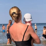 niania - zdjęcie ogłoszenia Niania / Wawer / dziewczynka 8 miesięcy