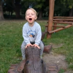 niania - zdjęcie ogłoszenia Opieka nad 2-letnim chłopcem, a potem nad młodsza siostra - stała współpraca
