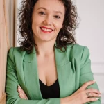 niania - zdjęcie ogłoszenia Poszukujemy opiekunki