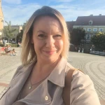 niania - zdjęcie ogłoszenia Szukam opiekunki dla dwójki dzieci,