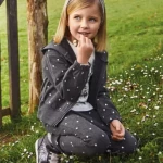 niania - zdjęcie ogłoszenia Poszukujemy niani dla 6 letniej dziewczynki, Metro Ratusz Arsenał