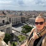 niania - zdjęcie ogłoszenia Szukamy troskliwej opiekunki dla rocznej dziewczynki 