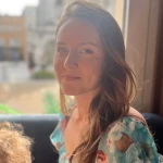 niania - zdjęcie ogłoszenia Szukamy niani dla dwóch córeczek ciepłej, elastycznej i z sercem do dzieci