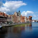 niania - zdjęcie ogłoszenia Rodzina z Białorusi poszukuje nianie dla dziewczynki 1.3 lata