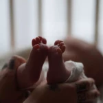 niania - zdjęcie ogłoszenia Poszukujemy doświadczonej niani do opieki nad noworodkiem (6 tygodni)