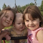 niania - zdjęcie ogłoszenia Szukamy cioci do 3ki dzieci poniżej 6 lat