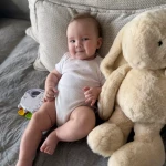 niania - zdjęcie ogłoszenia Pomóc z dzieckiem 5 miesięcy 