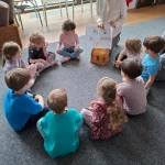 niania - zdjęcie ogłoszenia Poszukiwana dobra opiekunka mówiąca po polsku