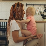 niania - zdjęcie ogłoszenia Opieka nad dzieckiem - Шукаю няню