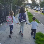 niania - zdjęcie ogłoszenia Pomoc w odbieraniu dzieci ze szkoły: Śródmieście - Witomino