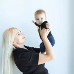 niania - zdjęcie ogłoszenia Niania dla 5 miesięcznego chłopca 