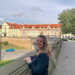 niania - zdjęcie ogłoszenia Vou te dar um emprego para uma mulher
