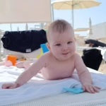 niania - zdjęcie ogłoszenia Poszukujemy opiekunki do pomocy z 9 miesięcznym dzieckiem Warszawa, Wawer