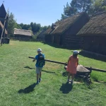 niania - zdjęcie ogłoszenia Poszukujemy niani na popołudnia 