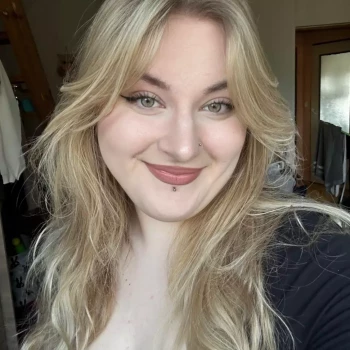 Opiekunka: Oliwia N.