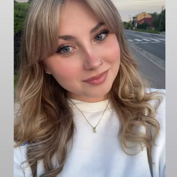 Opiekunka: Karolina P.