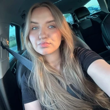Opiekunka: Karolina K.