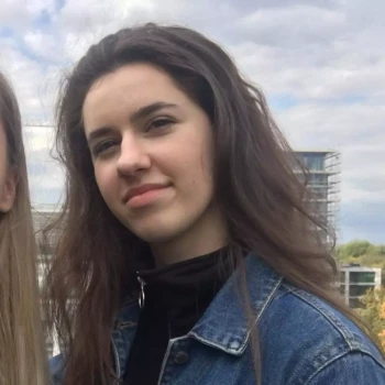 Opiekunka: Karolina B.