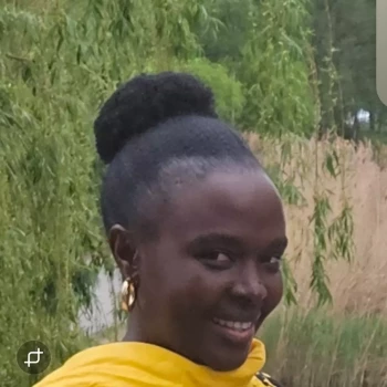 Opiekunka: Germaine U.