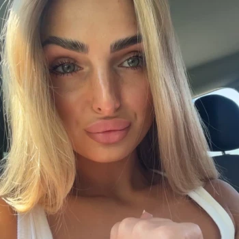 Opiekunka: Wiktoria M.