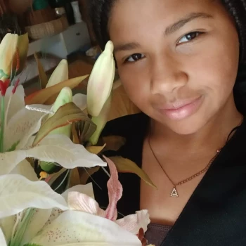 Opiekunka: Adeola A.