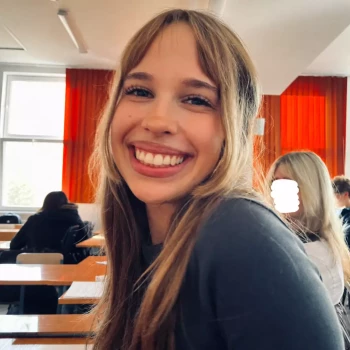 Opiekunka: Laura S.