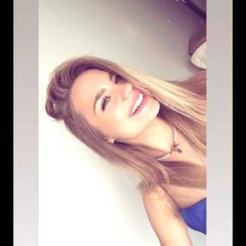 Opiekunka: Wiktoria N.