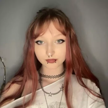 Opiekunka: Karolina Ł.