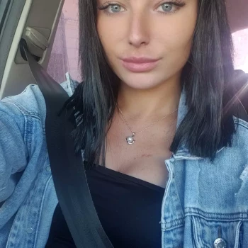 Opiekunka: Karolina M.