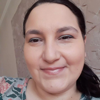 Opiekunka Olga B.: malowanie twarzy dzieci . Szczecin