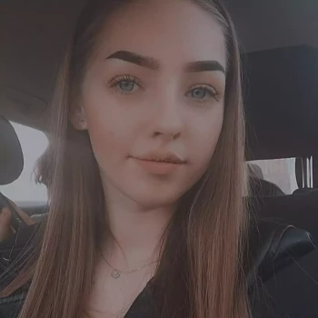 Opiekunka: Karolina S.