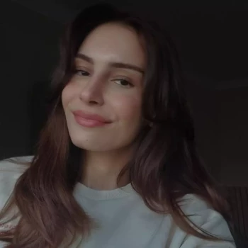 Opiekunka: Ezgi K.