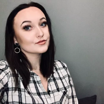 Opiekunka: Nicola S.