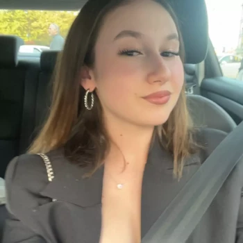 Opiekunka: Dominika W.