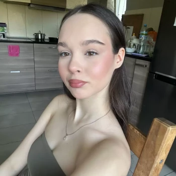 Opiekunka: Yeva M.