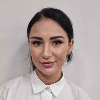 Opiekunka: Karolina S.