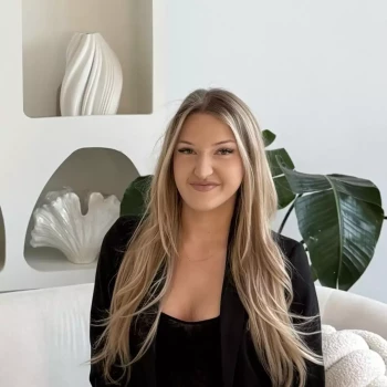 Opiekunka: Nadia P.