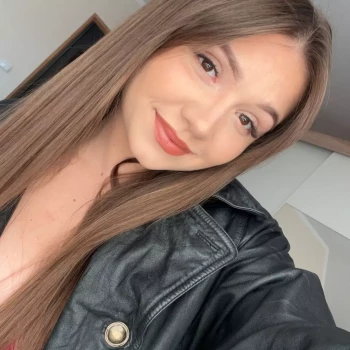 Opiekunka: Wiktoria S.