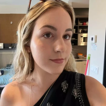 Opiekunka: Yanira S.