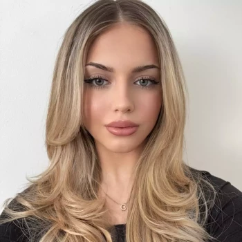 Opiekunka: Nicole K.