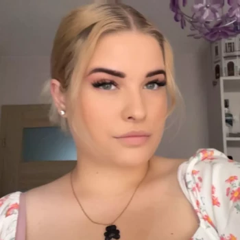 Opiekunka: Wiktoria M.