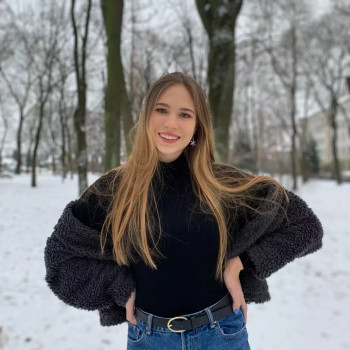 Opiekunka Julia M.: Opiekowałam się rodzeństwem . Białystok