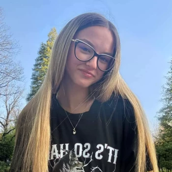 Opiekunka: Adelina D.