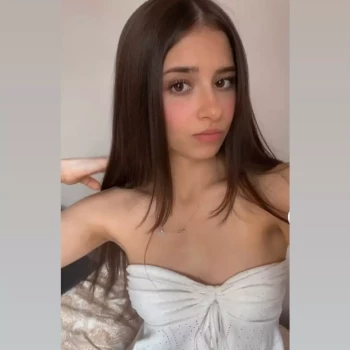 Opiekunka: Oliwia N.