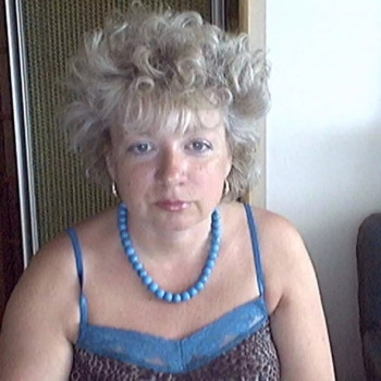 Opiekunka Gabriela M.: Preferuję dużo spacerów i . Warszawa