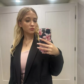 Opiekunka: Wiktoria O.