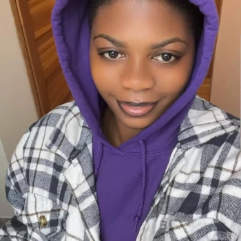 Opiekunka: Marvis S.