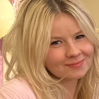 Opiekunka: Estera G.