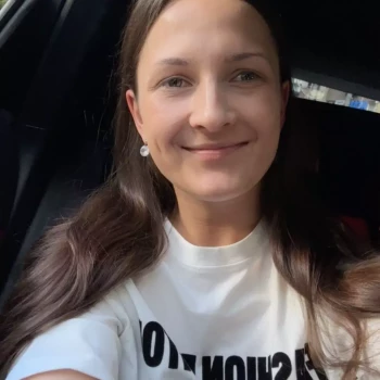 Opiekunka: Kim T.