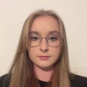 Opiekunka: Oliwia S.